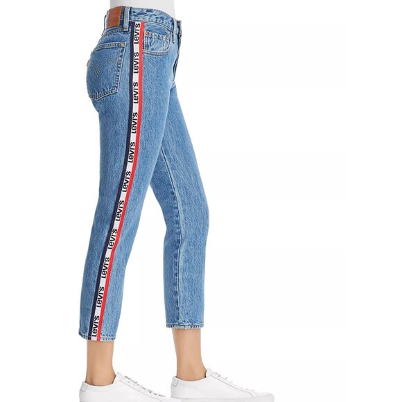 Levi's 501 Logo-Stripe Crop Straight Jeans - Picture 2 of 5